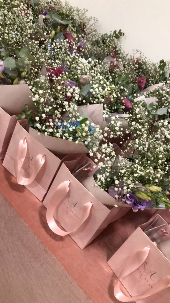 זר גבסניות מתנה אישית