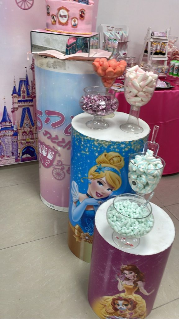 עמדת צילום נסיכות הפקת יומולדת לילדה