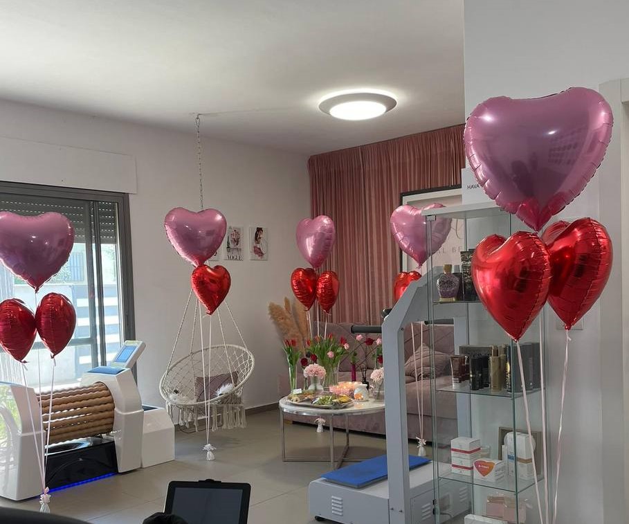 חדר בלונים ליום האהבה