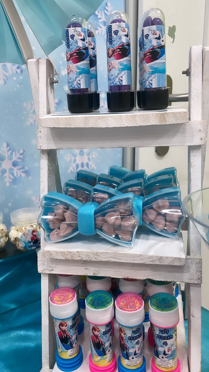 בר מזכרות יום הולדת אנה ואלזה