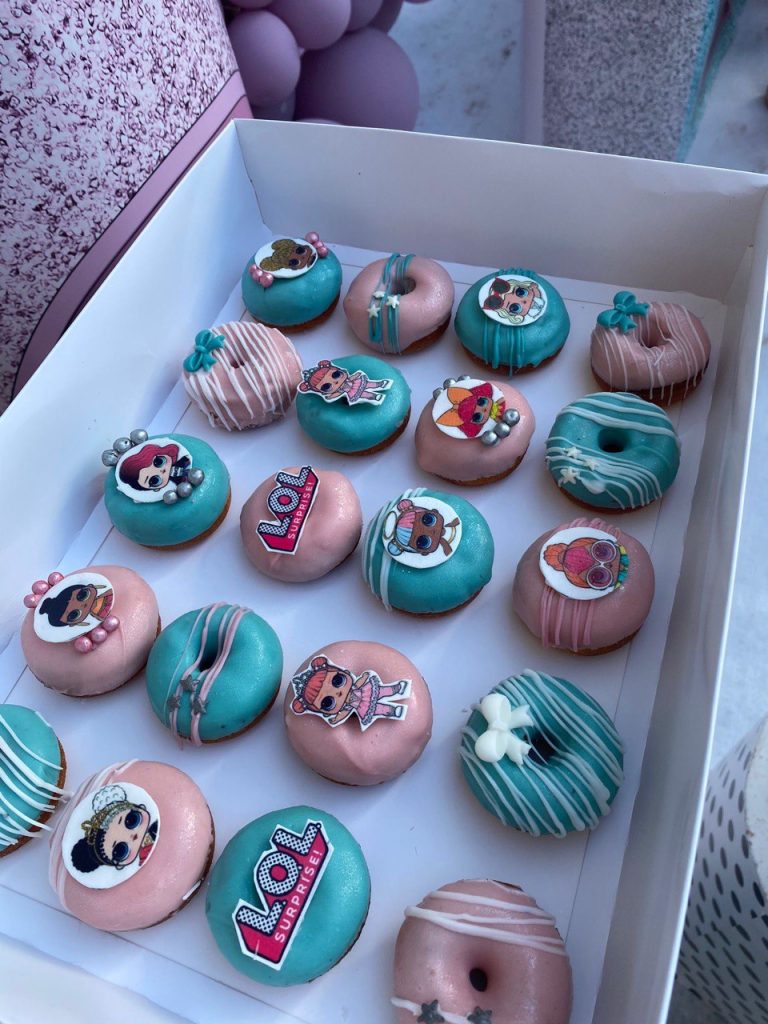 קינוחים מעוצבים לול