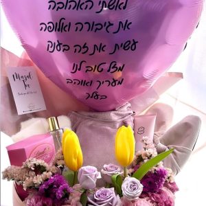 מארז פרחוני ומתוק